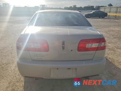 Zdjęcie 6 z 12 samochodu: 2006 LINCOLN ZEPHYR VIN:3LNHM26126R664579 - miniatura
