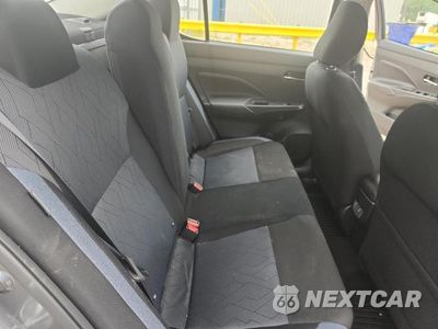 Zdjęcie 10 z 13 samochodu: 2025 NISSAN VERSA SV VIN:3N1CN8EV8SL848413 - miniatura