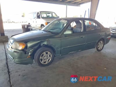2005 HYUNDAI ACCENT GL KMHCG45C85U605365 - główne zdjęcie licytacji z USA - miniatura