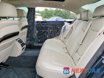 Zdjęcie 19 z 26 samochodu: 2019 BMW 750 I VIN:WBA7F0C53KGM25594 - miniatura
