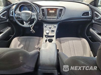 Zdjęcie 8 z 12 samochodu: 2015 CHRYSLER 200 LIMITED VIN:1C3CCCAB1FN683932 - miniatura