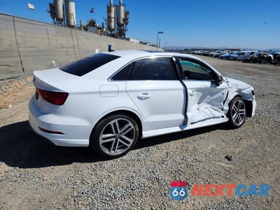 Trzecie zdjęcie samochodu z tyłu: 2019 AUDI A3 PREMIUM PLUS VIN:WAUGUGFF1K1012188 - miniatura