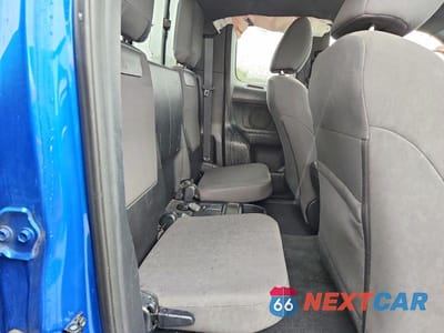 Zdjęcie 10 z 12 samochodu: 2017 TOYOTA TACOMA TRD SPORT VIN:5TFSZ5ANXHX047514 - miniatura