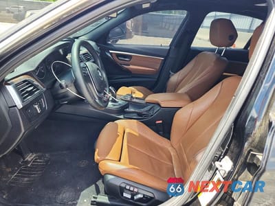 Zdjęcie 7 z 12 samochodu: 2017 BMW 330 I VIN:WBA8B9G54HNU50975 - miniatura