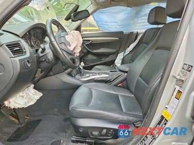 Zdjęcie 7 z 12 samochodu: 2014 BMW X1 XDRIVE28I VIN:WBAVL1C54EVY15125 - miniatura