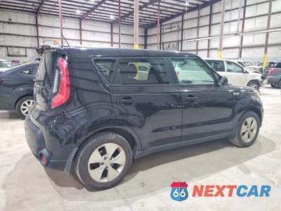 Trzecie zdjęcie samochodu z tyłu: 2016 KIA SOUL BASE VIN:KNDJN2A23G7256913 - miniatura