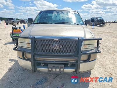Piąte zdjęcie samochodu w środku: 2004 FORD F150 VIN:1FTRX12WX4NB11285 - miniatura