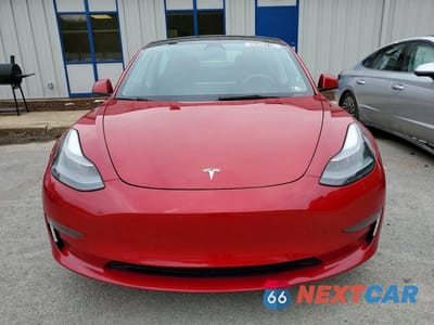 Piąte zdjęcie samochodu w środku: 2022 TESLA MODEL 3 VIN:5YJ3E1EA7NF369470 - miniatura