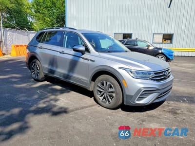 Czwarte zdjęcie samochodu z boku: 2023 VOLKSWAGEN TIGUAN S VIN:3VVRB7AX5PM072567 - miniatura