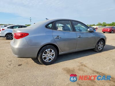 Trzecie zdjęcie samochodu z tyłu: 2010 HYUNDAI ELANTRA GLS VIN:KMHDU4AD8AU183412 - miniatura