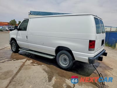 Drugie zdjęcie samochodu z przodu: 2013 FORD ECONOLINE E250 VAN VIN:1FTNE2EW2DDA54172 - miniatura