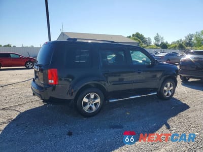 Trzecie zdjęcie samochodu z tyłu: 2011 HONDA PILOT EX VIN:5FNYF4H45BB013900 - miniatura
