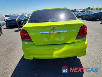 Zdjęcie 6 z 12 samochodu: 2003 TOYOTA ECHO BASE VIN:JTDAT123830263320 - miniatura
