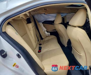 Zdjęcie 10 z 13 samochodu: 2016 LEXUS IS 300 VIN:JTHCM1D2XG5009500 - miniatura