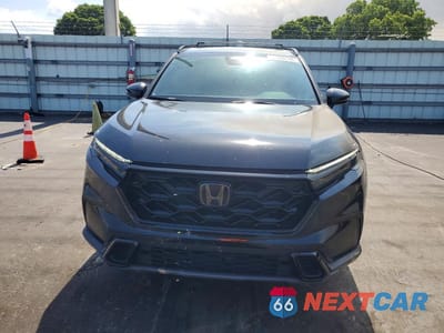 Piąte zdjęcie samochodu w środku: 2023 HONDA CR-V SPORT VIN:2HKRS5H57PH708158 - miniatura