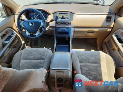 Zdjęcie 8 z 14 samochodu: 2003 HONDA PILOT EX VIN:2HKYF18433H566241 - miniatura