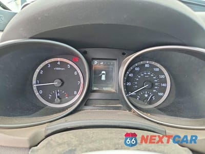 Zdjęcie 9 z 13 samochodu: 2018 HYUNDAI SANTA FE SE VIN:KM8SM4HFXJU270145 - miniatura