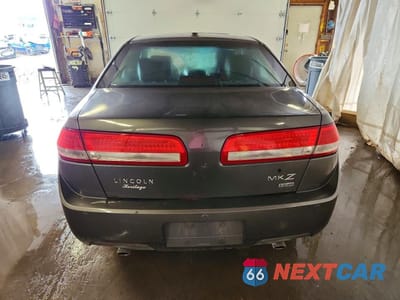 Zdjęcie 6 z 12 samochodu: 2012 LINCOLN MKZ VIN:3LNHL2JC5CR810870 - miniatura
