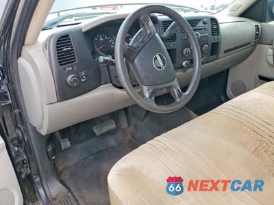 Zdjęcie 8 z 12 samochodu: 2013 GMC SIERRA C1500 VIN:1GTN1TEX2DZ143575 - miniatura