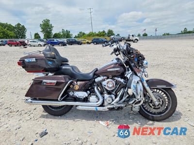 2013 HARLEY-DAVIDSON FLHTK ELECTRA GLIDE ULTRA LIMITED 1HD1KEM1XDB607675 - główne zdjęcie licytacji z USA - miniatura
