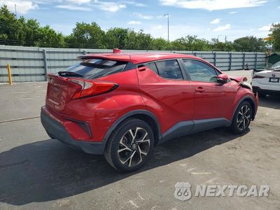 Trzecie zdjęcie samochodu z tyłu: 2020 TOYOTA C-HR XLE VIN:NMTKHMBX1LR105911 - miniatura