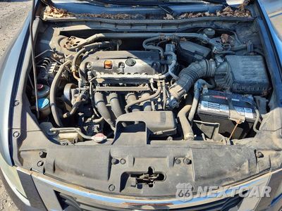 Zdjęcie 11 z 12 samochodu: 2010 HONDA ACCORD EXL VIN:1HGCP2F83AA026638 - miniatura