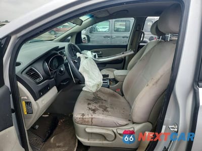 Zdjęcie 7 z 13 samochodu: 2019 KIA SEDONA L VIN:KNDMA5C18K6572238 - miniatura