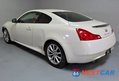 Czwarte zdjęcie samochodu z boku: 2015 INFINITI Q60 COUPE JOURNEY VIN:JN1CV6EK0FM870654 - miniatura