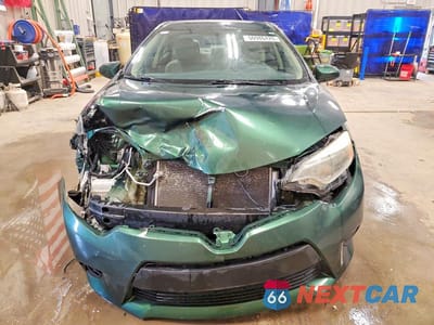 Piąte zdjęcie samochodu w środku: 2014 TOYOTA COROLLA LE VIN:5YFBURHE2EP104102 - miniatura