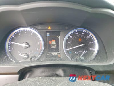 Zdjęcie 9 z 14 samochodu: 2019 TOYOTA HIGHLANDER XLE VIN:5TDJZRFH7KS583274 - miniatura