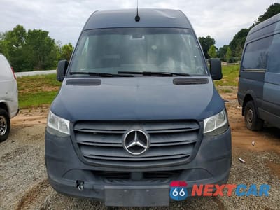 Piąte zdjęcie samochodu w środku: 2019 MERCEDES-BENZ SPRINTER 2500/3500 DELIVERY VAN VIN:WD4PF1CD7KP145702 - miniatura