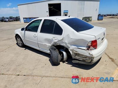 Drugie zdjęcie samochodu z przodu: 2000 VOLKSWAGEN JETTA GLS VIN:3VWSC29M1YM129226 - miniatura