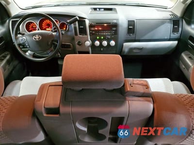 Zdjęcie 8 z 12 samochodu: 2012 TOYOTA TUNDRA DOUBLE CAB SR5 VIN:5TFUM5F1XCX034980 - miniatura