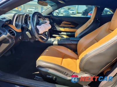 Zdjęcie 7 z 12 samochodu: 2013 CHEVROLET CAMARO LT VIN:2G1FC1E35D9156453 - miniatura