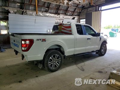 Trzecie zdjęcie samochodu z tyłu: 2021 FORD F150 SUPER CAB VIN:1FTFX1E54MFC68486 - miniatura