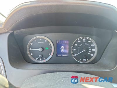 Zdjęcie 9 z 12 samochodu: 2017 HYUNDAI SONATA SPORT VIN:5NPE34AF8HH498258 - miniatura