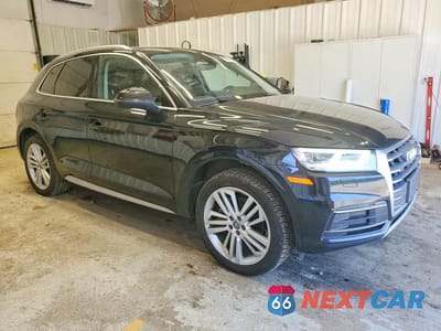 Czwarte zdjęcie samochodu z boku: 2018 AUDI Q5 PREMIUM PLUS VIN:WA1BNAFY4J2002279 - miniatura