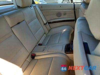 Zdjęcie 10 z 12 samochodu: 2008 BMW 335 I VIN:WBAWL73548PX58764 - miniatura