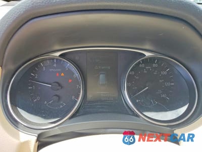 Zdjęcie 9 z 12 samochodu: 2015 NISSAN ROGUE SL VIN:5N1AT2MTXFC767093 - miniatura