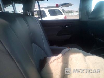 Zdjęcie 11 z 14 samochodu: 2021 TOYOTA HIGHLANDER HYBRID XLE VIN:5TDHARAH5MS509089 - miniatura
