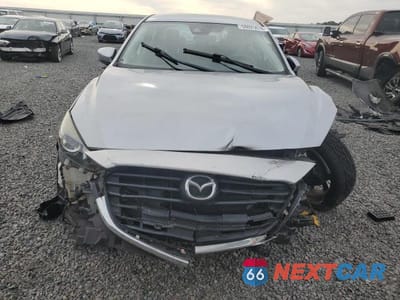 Piąte zdjęcie samochodu w środku: 2017 MAZDA 3 TOURING VIN:3MZBN1V76HM127816 - miniatura