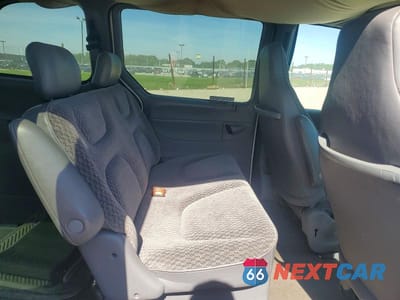 Zdjęcie 11 z 13 samochodu: 2000 DODGE CARAVAN VIN:2B4GP2539YR895687 - miniatura