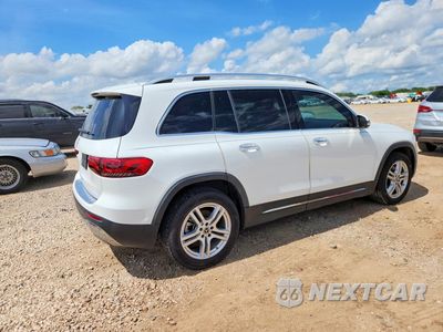 Trzecie zdjęcie samochodu z tyłu: 2020 MERCEDES-BENZ GLB 250 VIN:WDC4M4GB6LW008278 - miniatura