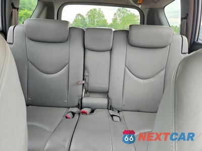 Zdjęcie 10 z 13 samochodu: 2007 TOYOTA RAV4 LIMITED VIN:JTMBD31V775057012 - miniatura