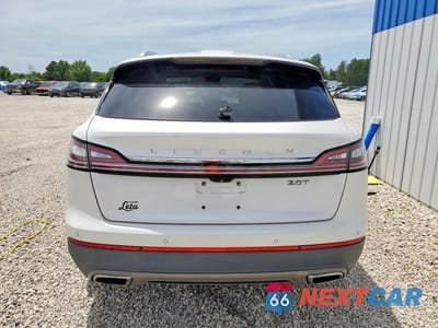 Zdjęcie 6 z 12 samochodu: 2019 LINCOLN NAUTILUS RESERVE VIN:2LMPJ6L92KBL23430 - miniatura
