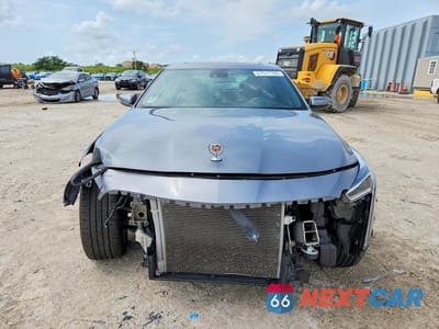 Piąte zdjęcie samochodu w środku: 2020 CADILLAC CT6 LUXURY VIN:1G6KB5RS6LU102844 - miniatura