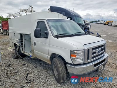 Czwarte zdjęcie samochodu z boku: 2024 FORD ECONOLINE E350 SUPER DUTY CUTAWAY VAN VIN:1FDWE3FN0RDD11462 - miniatura