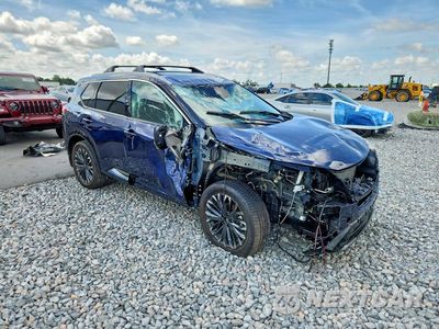 Czwarte zdjęcie samochodu z boku: 2025 NISSAN ROGUE PLATINUM VIN:JN8BT3DC3SW103066 - miniatura