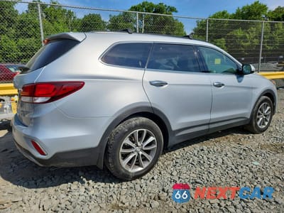 Trzecie zdjęcie samochodu z tyłu: 2018 HYUNDAI SANTA FE SE VIN:KM8SM4HF0JU277993 - miniatura