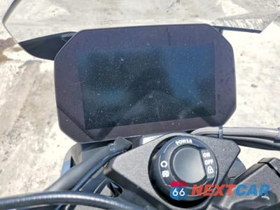 Zdjęcie 7 z 8 samochodu: 2024 BMW S 1000 R VIN:WB10E5307R6K77925 - miniatura